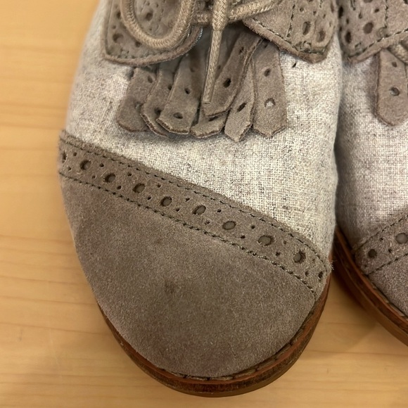 Toms Wingtip Oxford Suede Detail Lace Up Loafers - Picture 5 of 8